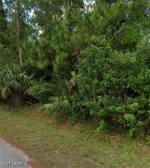 Robert Avenue