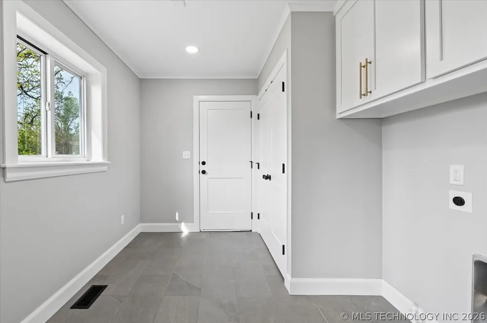 4662 E 55th Street Tulsa, OK 74135