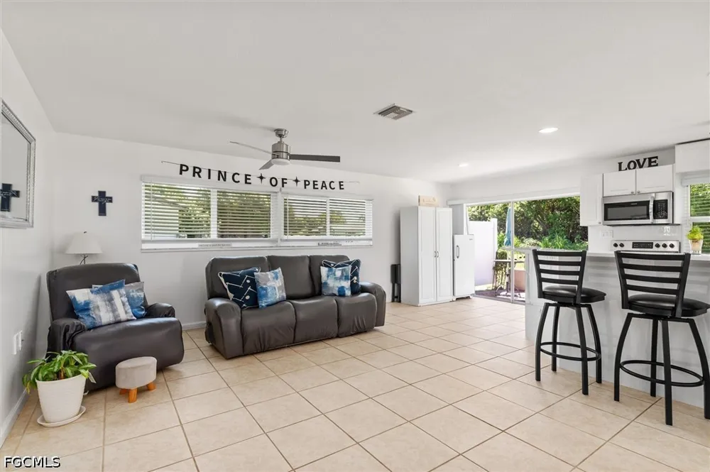 Robinson Avenue Port Charlotte, FL 33948