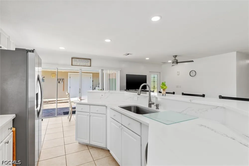 Robinson Avenue Port Charlotte, FL 33948