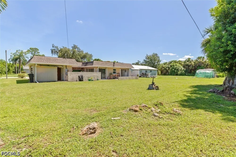 Robinson Avenue Port Charlotte, FL 33948