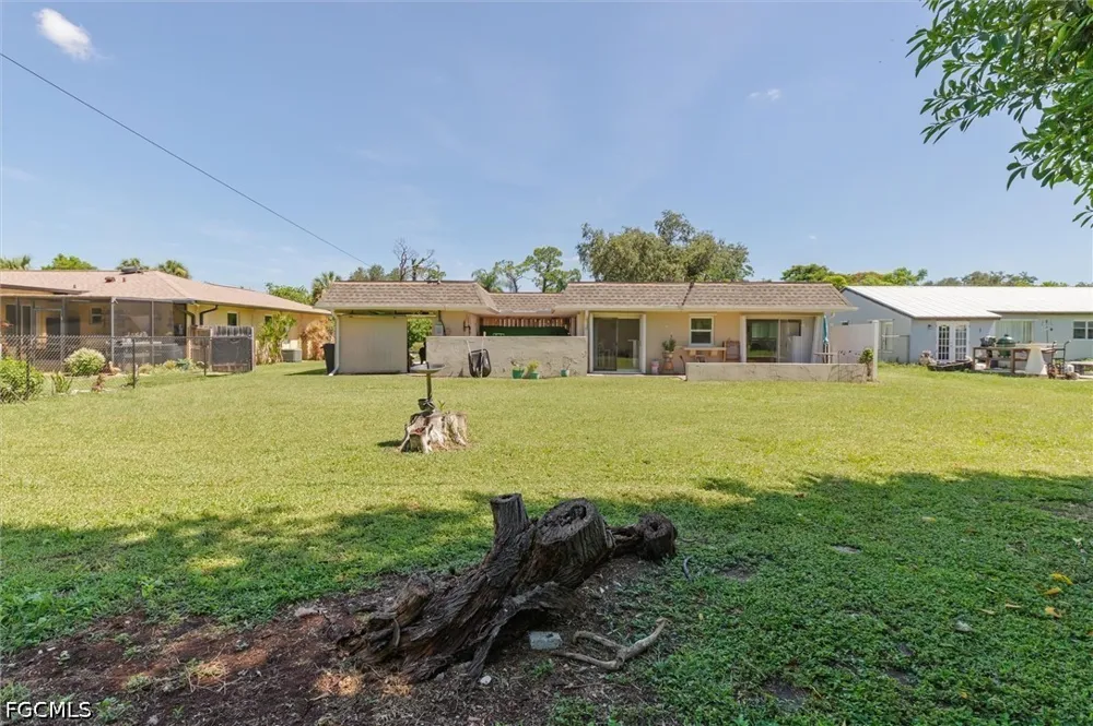 Robinson Avenue Port Charlotte, FL 33948