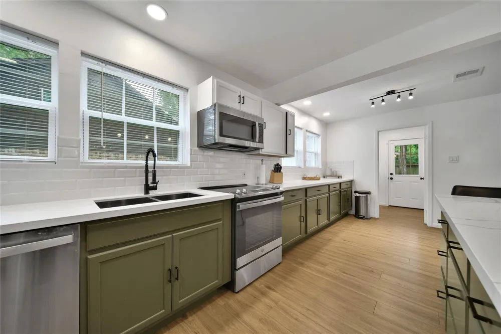 1 Marsh Millet Court The Woodlands, TX 77380