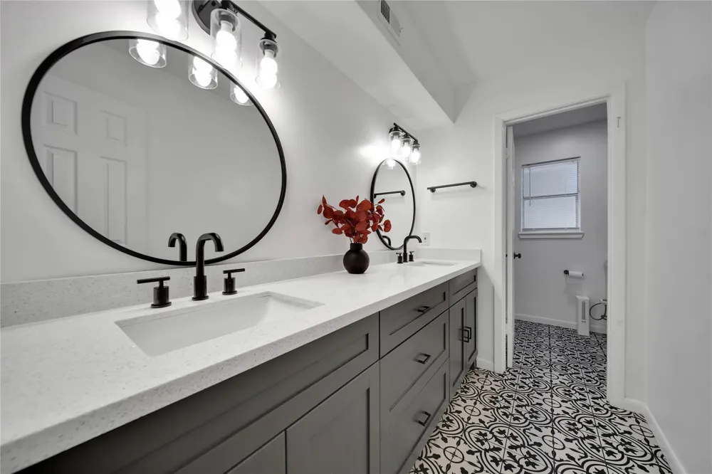1 Marsh Millet Court The Woodlands, TX 77380