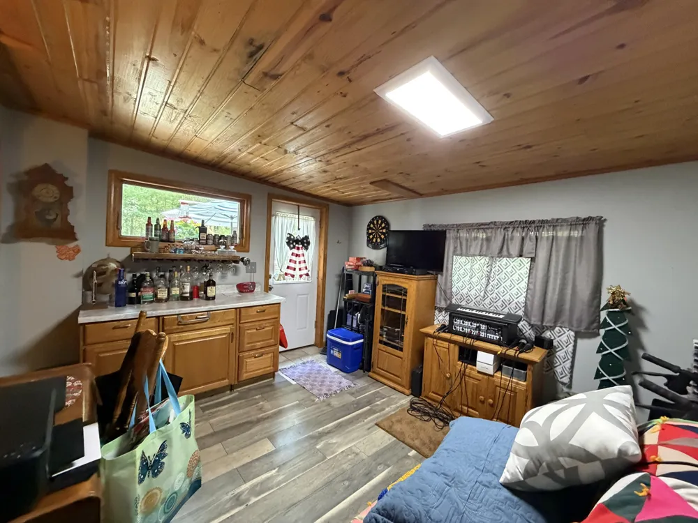8316 Aqua Drive Irons, MI 49644