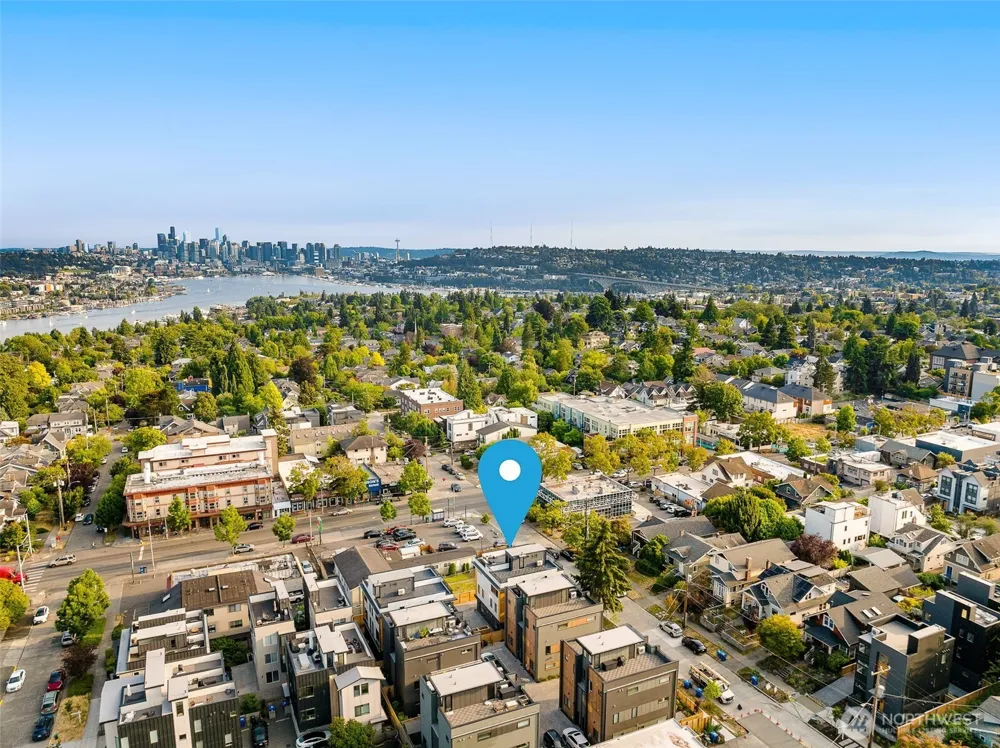 4514 A Corliss Avenue Seattle, WA 98103