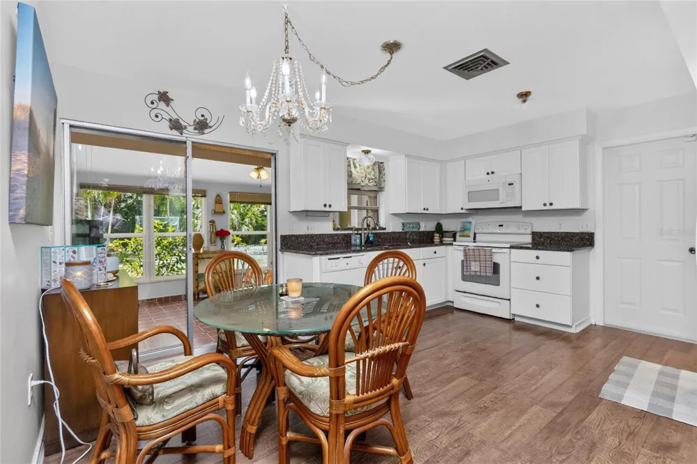 9435 BREWTON AVENUE Englewood, FL 34224