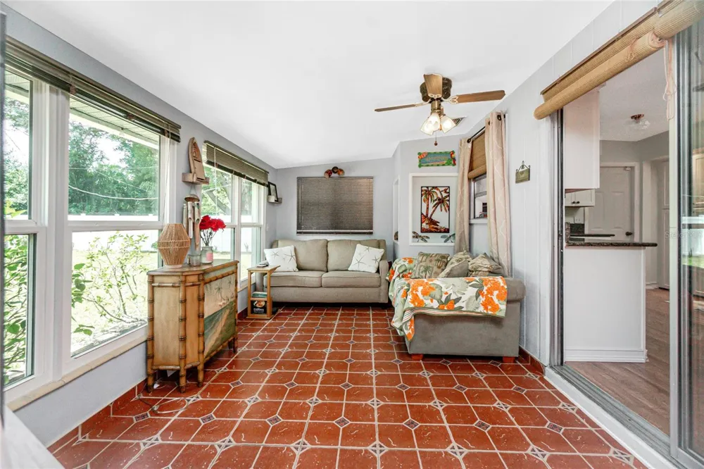 9435 BREWTON AVENUE Englewood, FL 34224