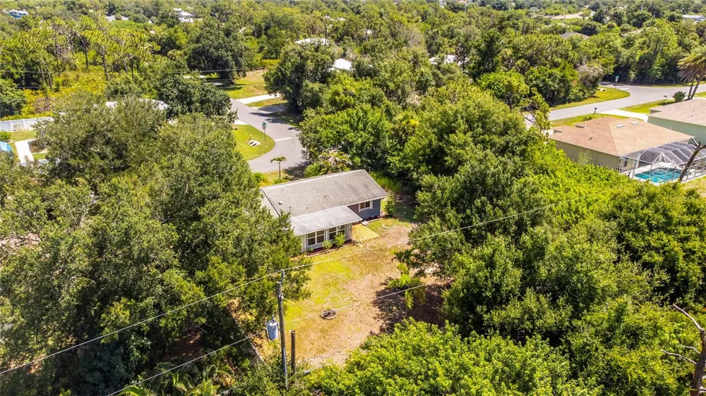 9435 BREWTON AVENUE Englewood, FL 34224