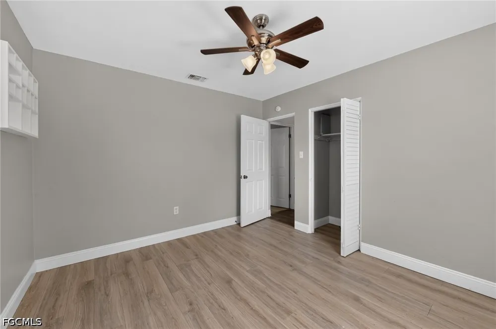 Robin Lane St Petersburg, FL 33714