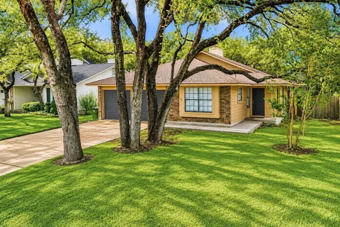 7003 Tesoro Trail
