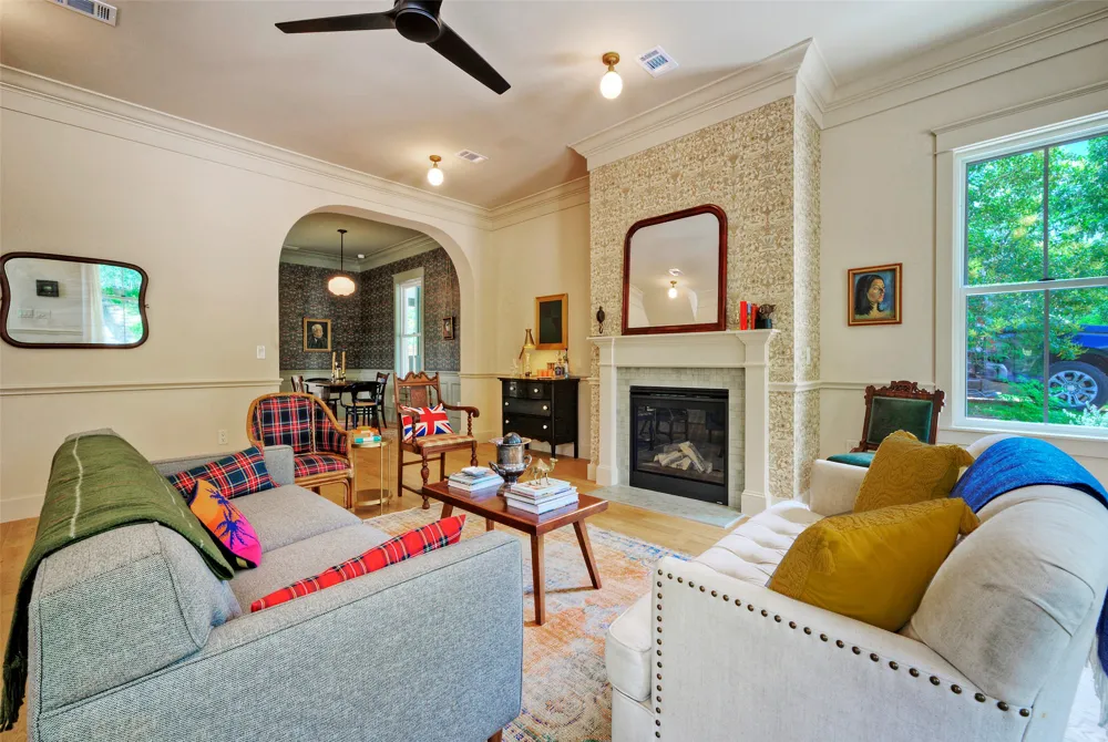 3309 Larry Lane #1 Austin, TX 78722