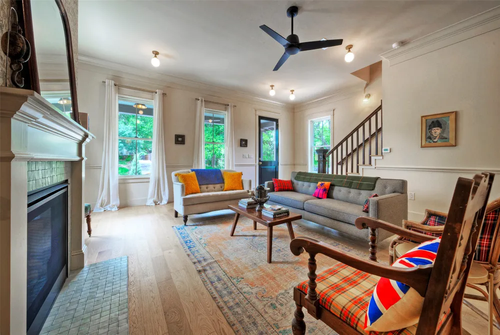 3309 Larry Lane #1 Austin, TX 78722