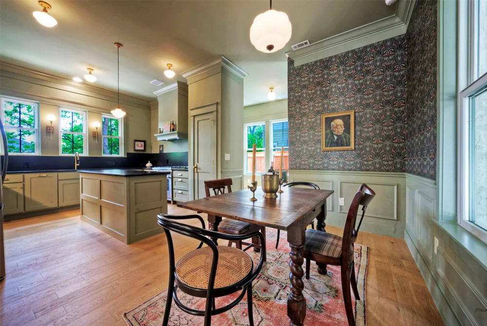 3309 Larry Lane #1 Austin, TX 78722
