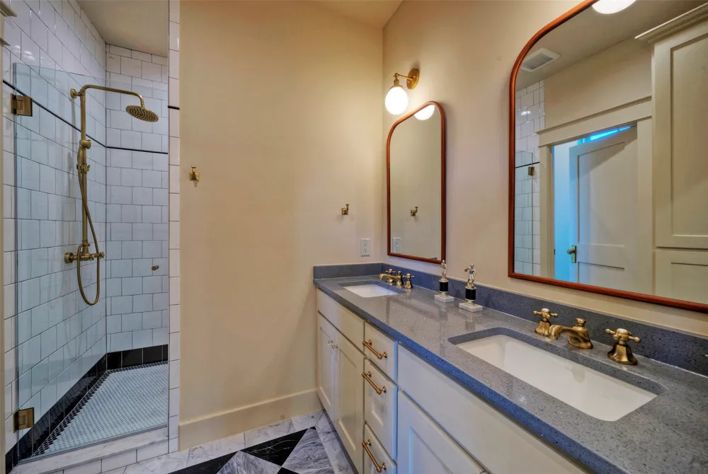 3309 Larry Lane #1 Austin, TX 78722