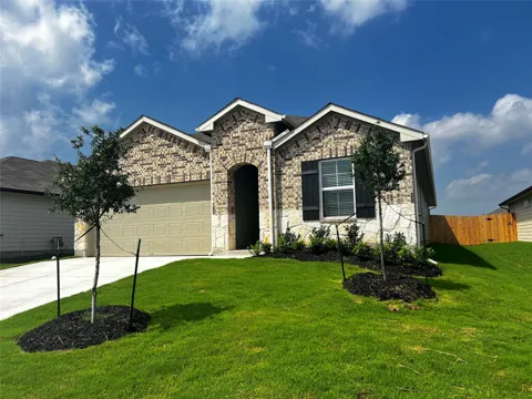 315 Darwin Place