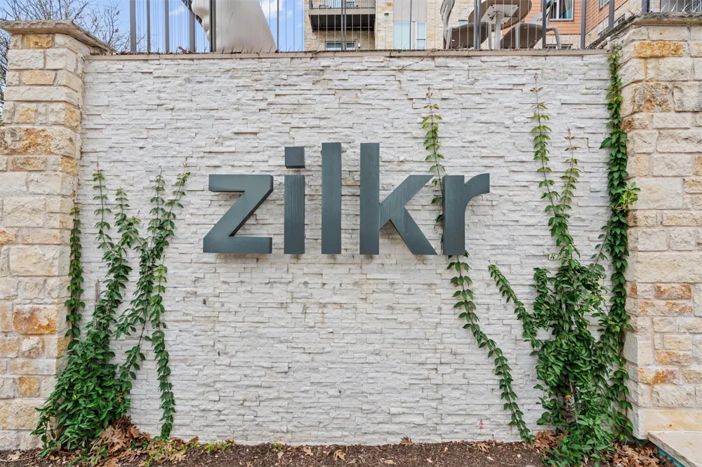 1900 Barton Springs Road #3031 Austin, TX 78704