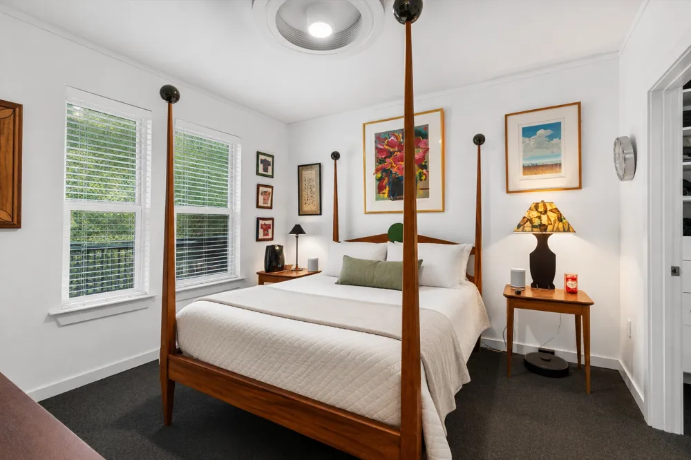 1900 Barton Springs Road #3031 Austin, TX 78704