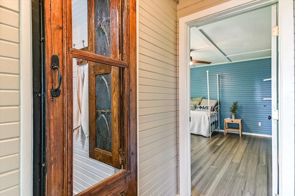 1363 MONTELL ROAD Wimberley, TX 78676
