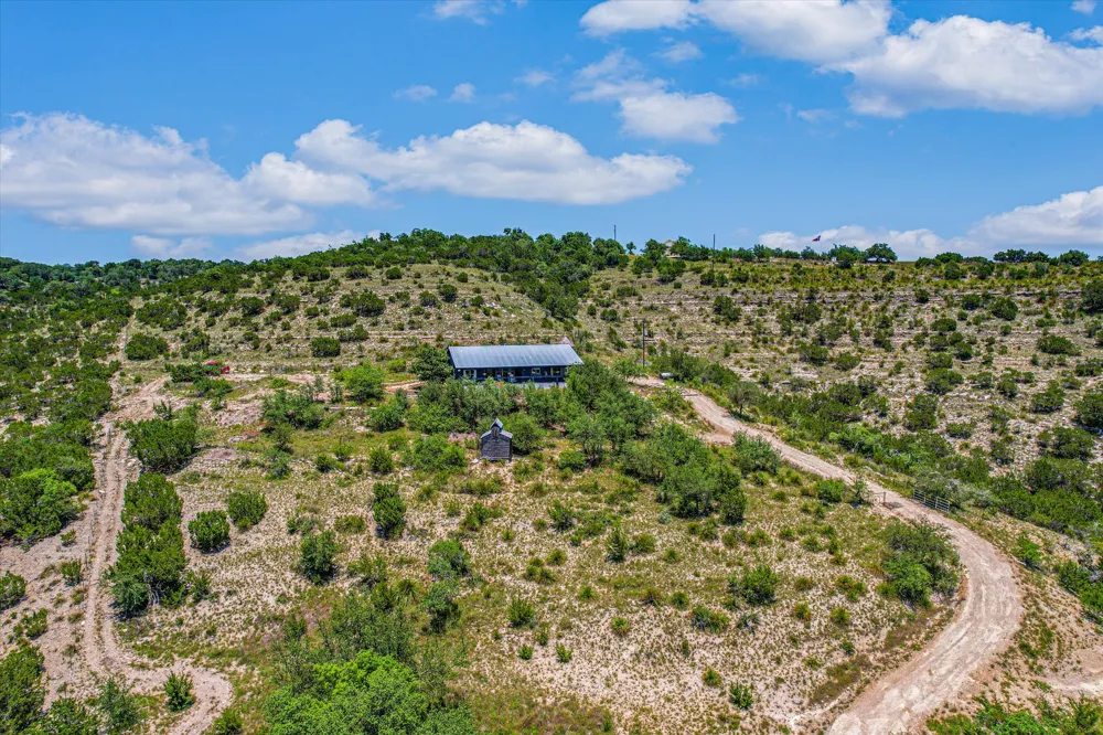 1363 MONTELL ROAD Wimberley, TX 78676