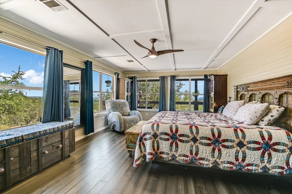 1363 MONTELL ROAD Wimberley, TX 78676