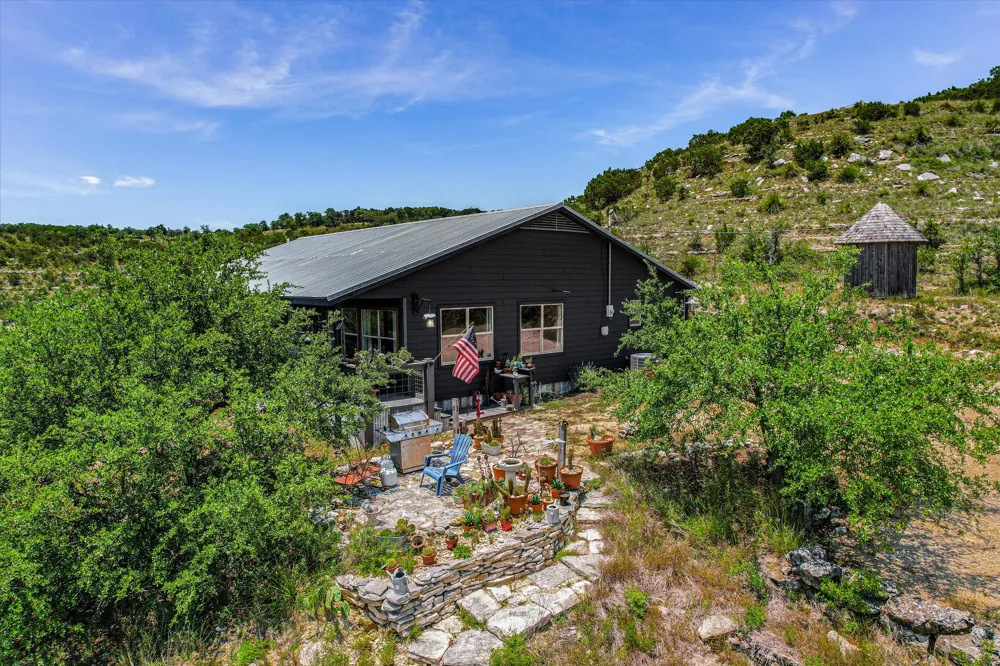 1363 MONTELL ROAD Wimberley, TX 78676