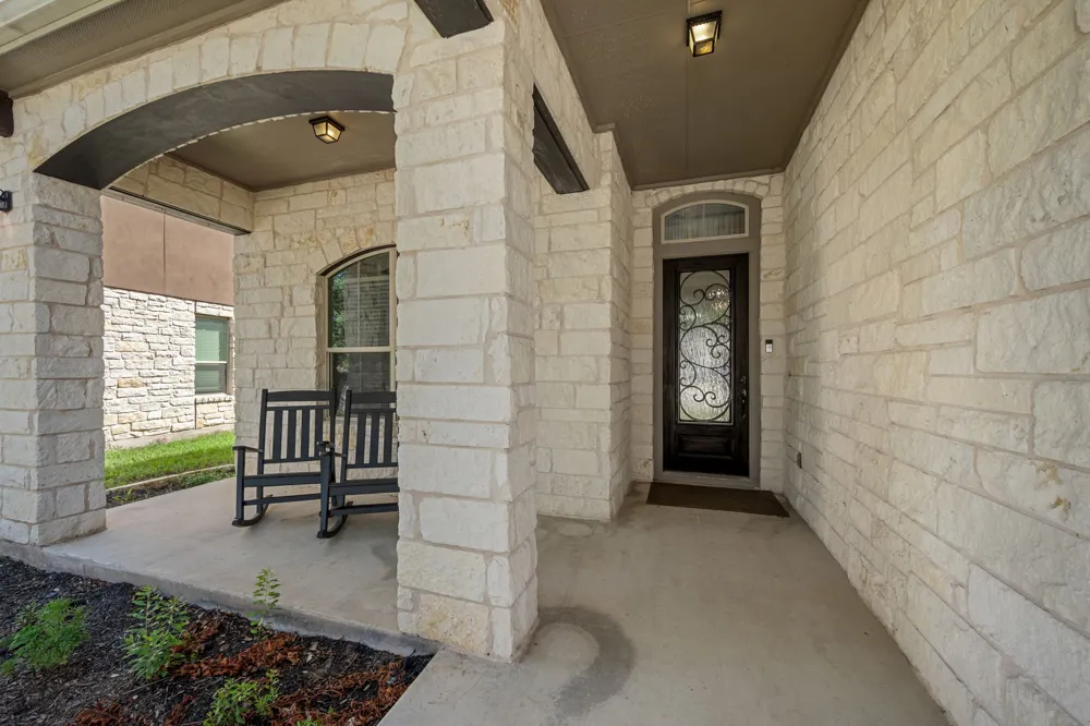2509 Etta May Lane Leander, TX 78641