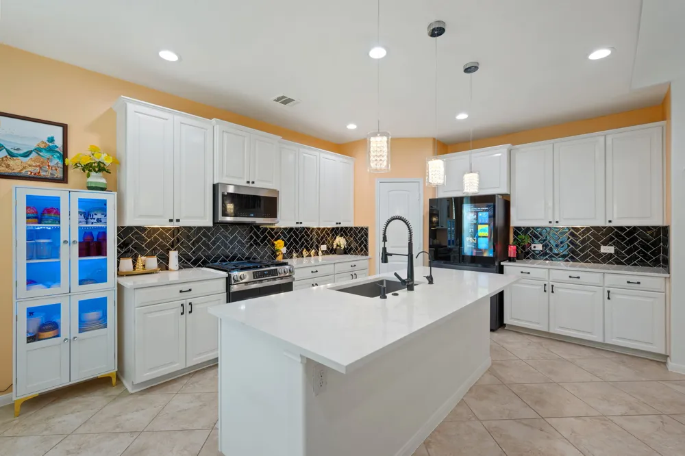 2509 Etta May Lane Leander, TX 78641