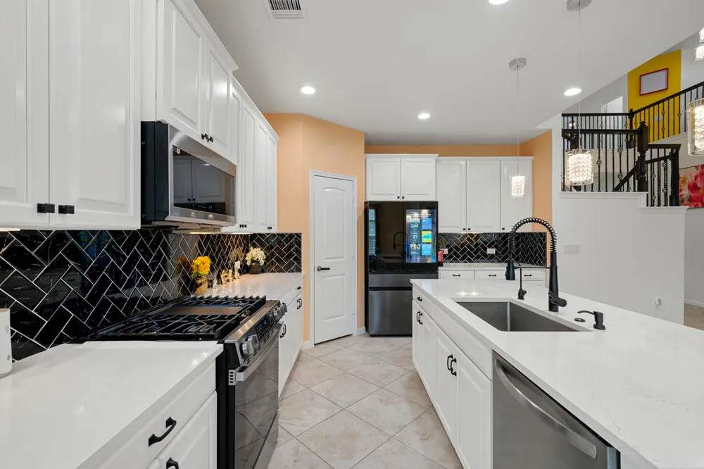 2509 Etta May Lane Leander, TX 78641