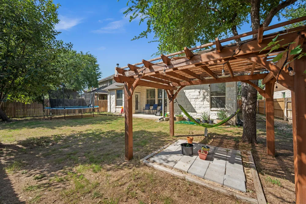 2509 Etta May Lane Leander, TX 78641