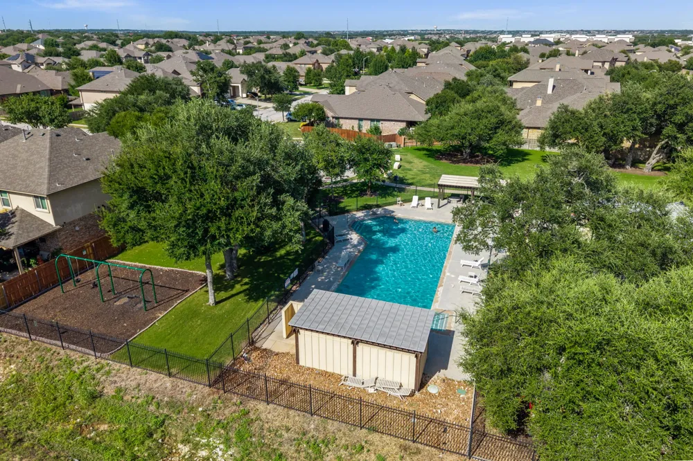 2509 Etta May Lane Leander, TX 78641