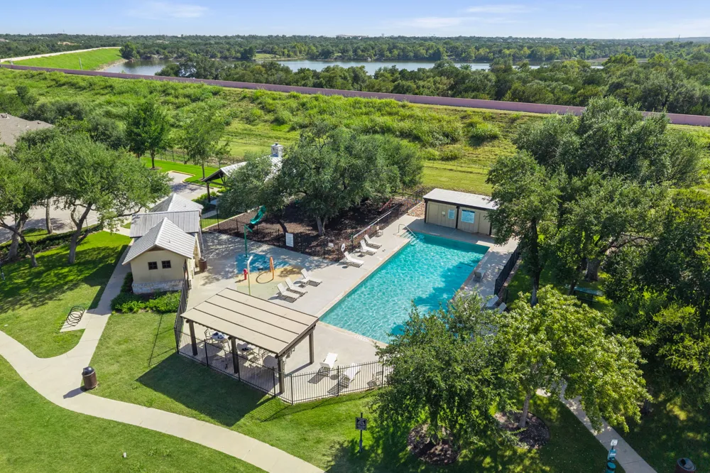 2509 Etta May Lane Leander, TX 78641
