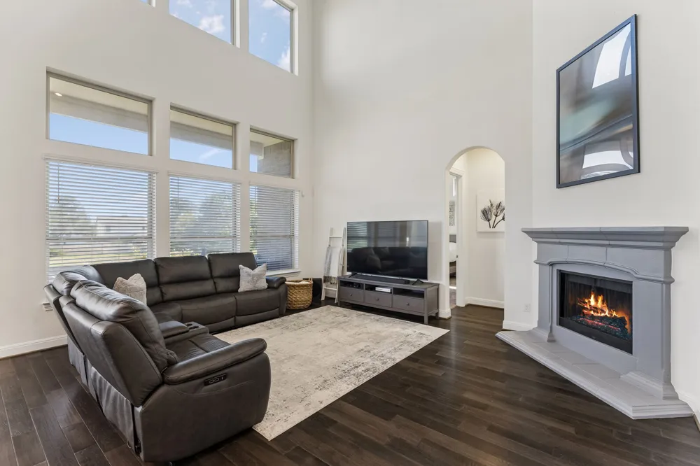 124 Redtail Lane Leander, TX 78641