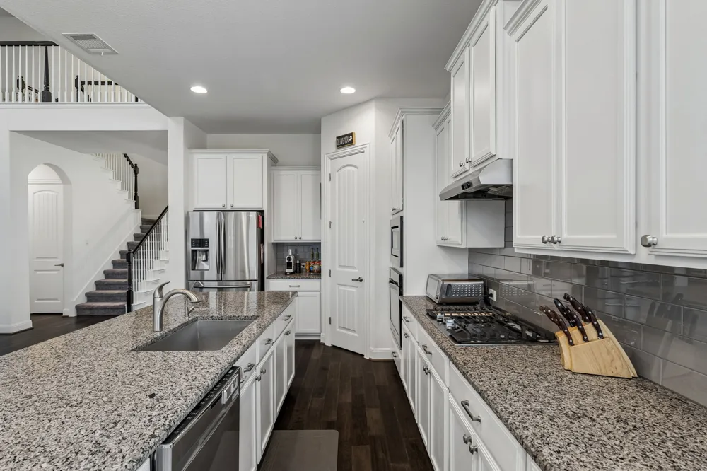 124 Redtail Lane Leander, TX 78641