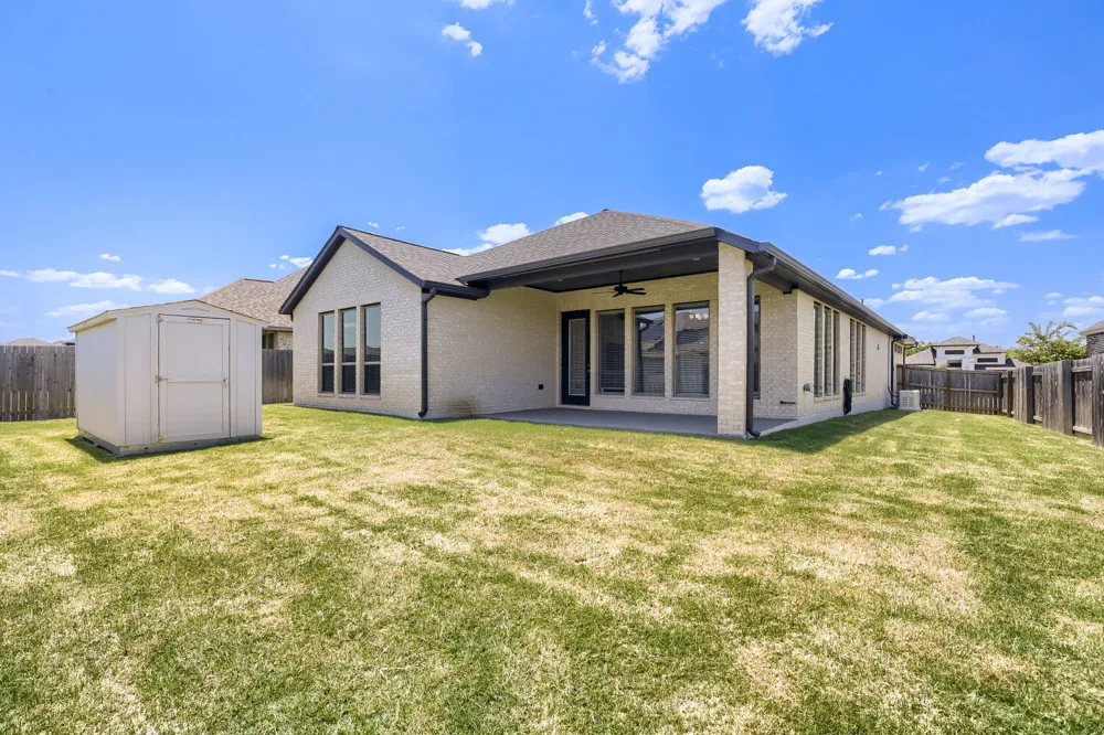 14505 Kira Lane Manor, TX 78653