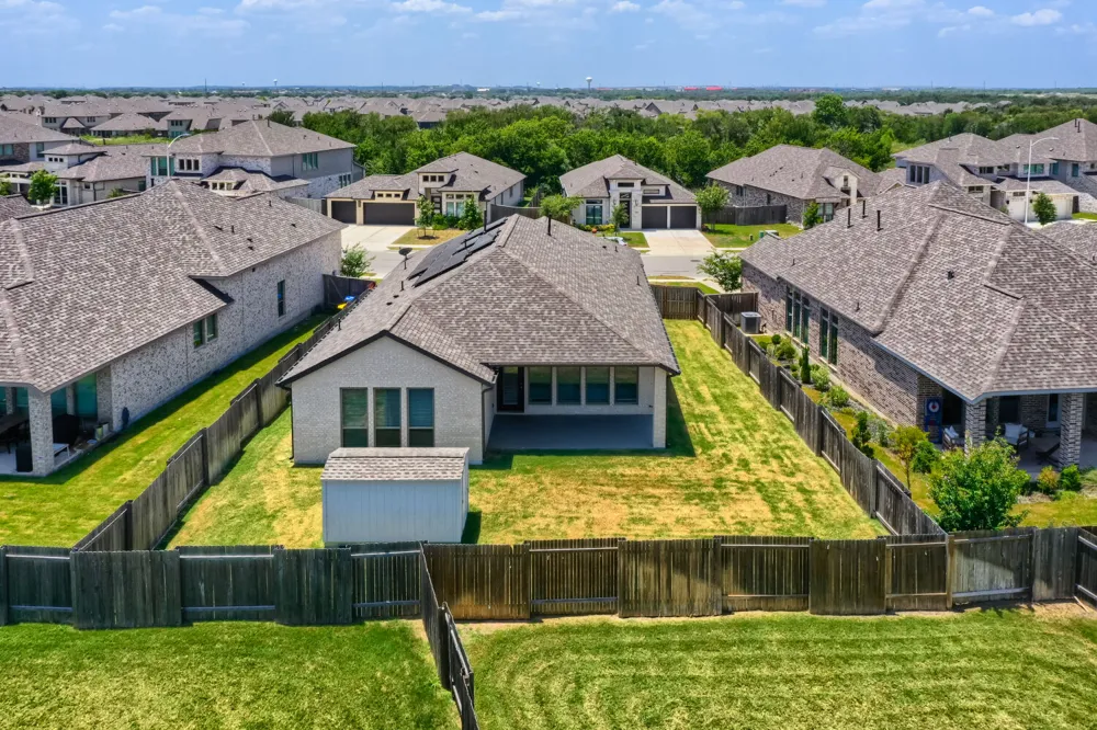 14505 Kira Lane Manor, TX 78653