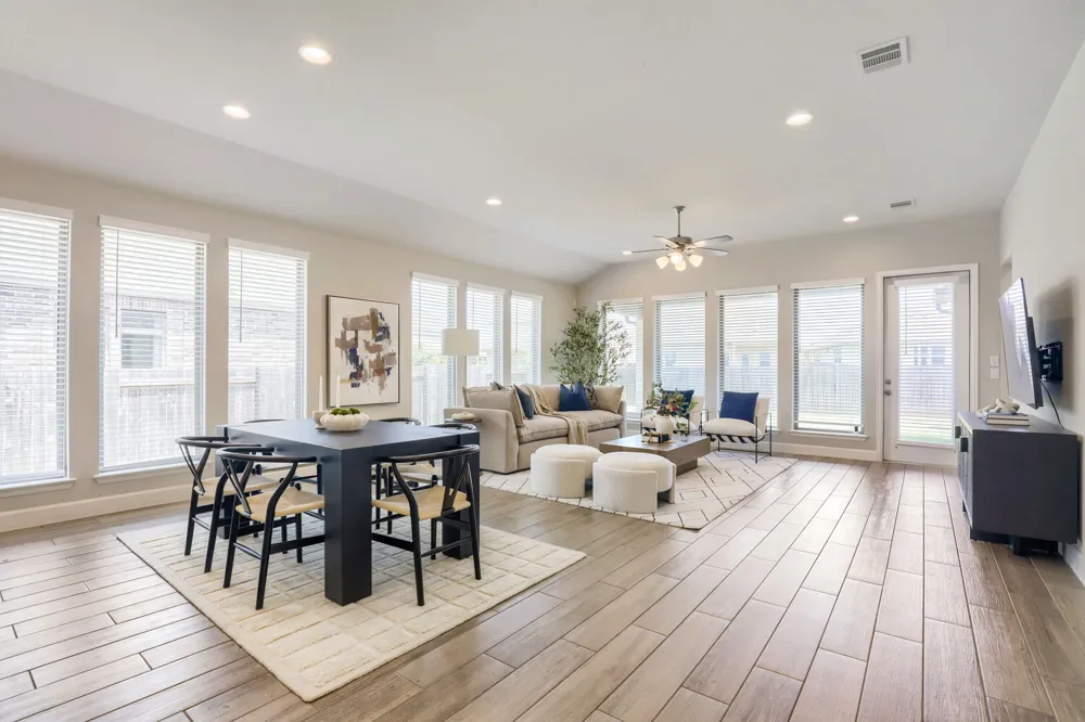 14505 Kira Lane Manor, TX 78653
