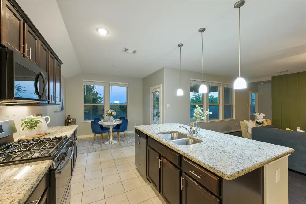 188 Nautical Loop Kyle, TX 78640