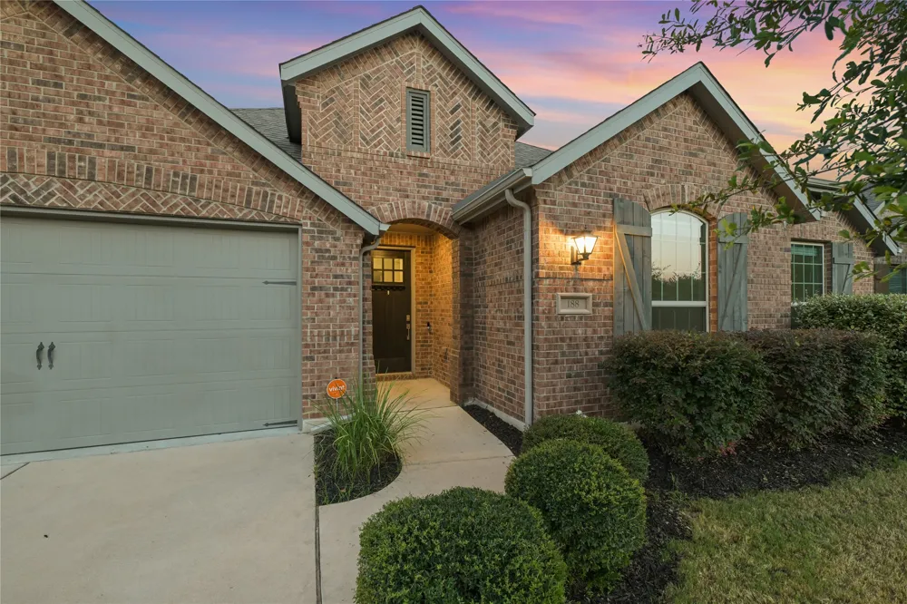 188 Nautical Loop Kyle, TX 78640