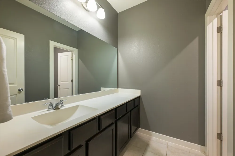 188 Nautical Loop Kyle, TX 78640