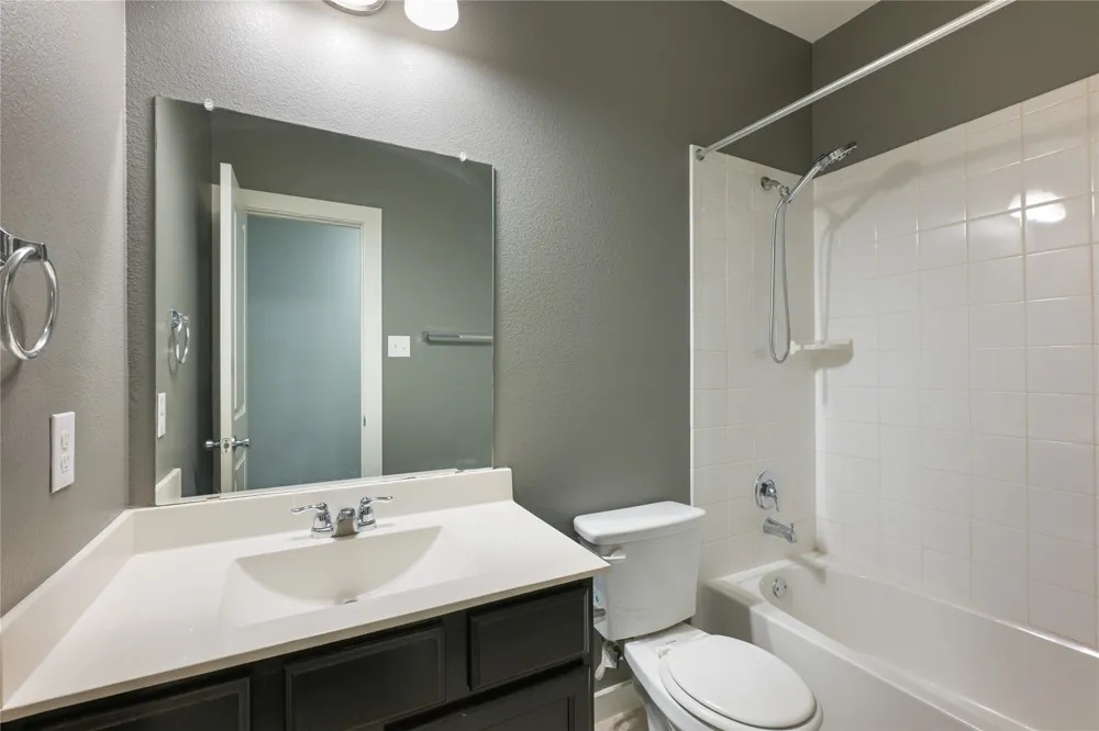 188 Nautical Loop Kyle, TX 78640