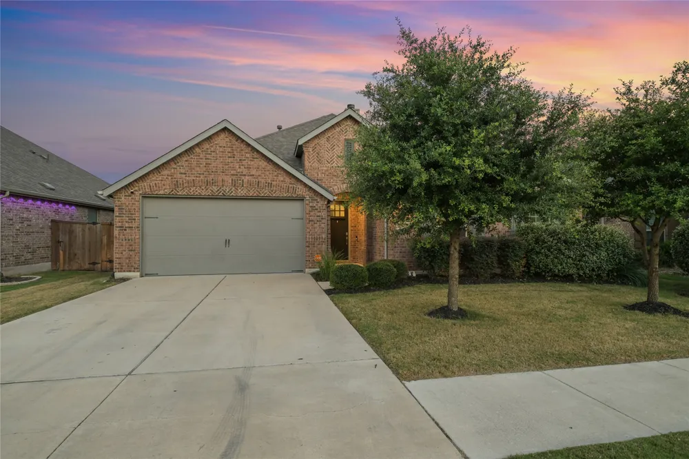 188 Nautical Loop Kyle, TX 78640
