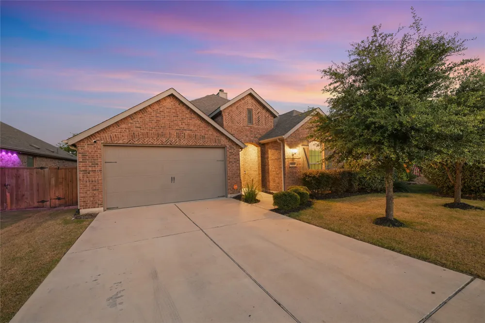 188 Nautical Loop Kyle, TX 78640
