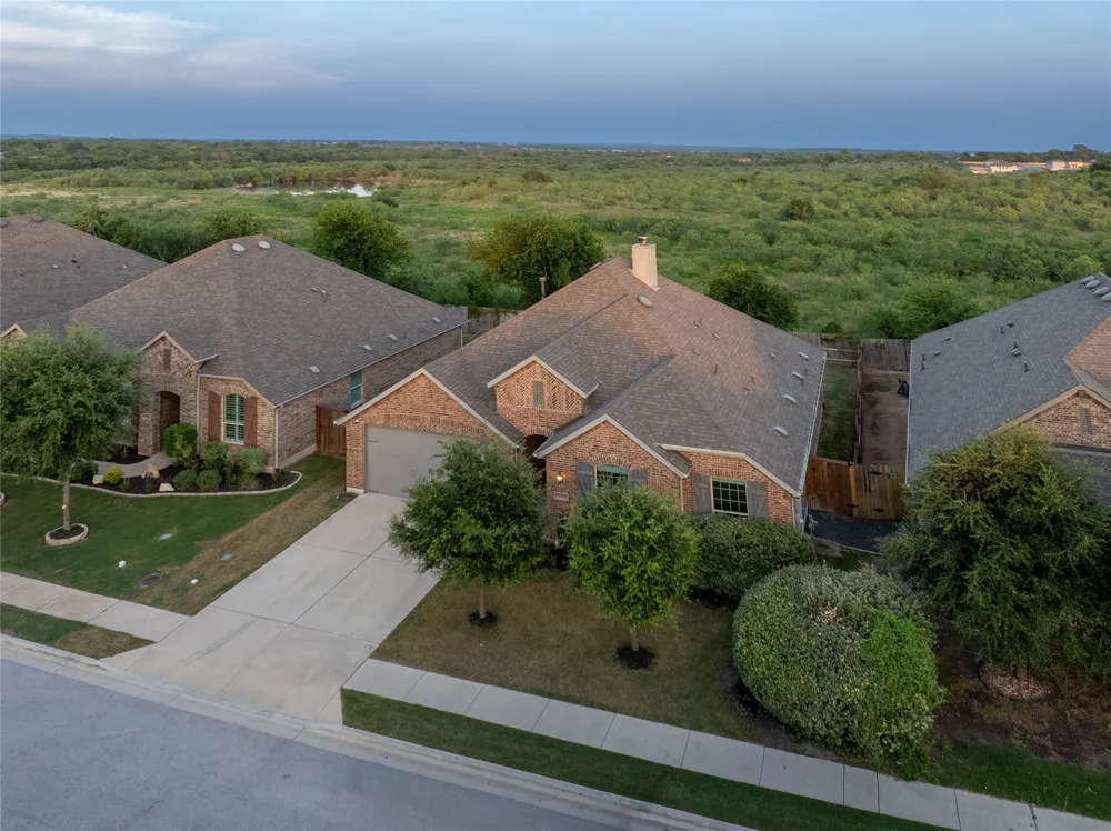 188 Nautical Loop Kyle, TX 78640