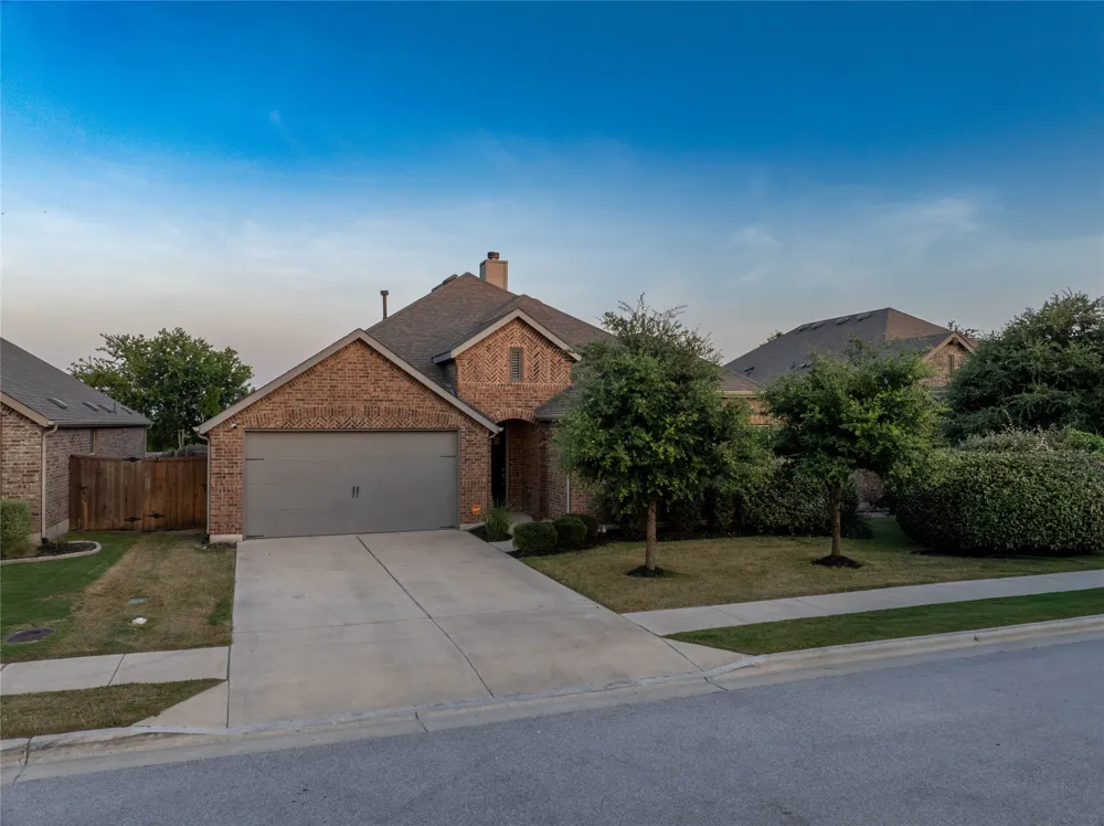 188 Nautical Loop Kyle, TX 78640