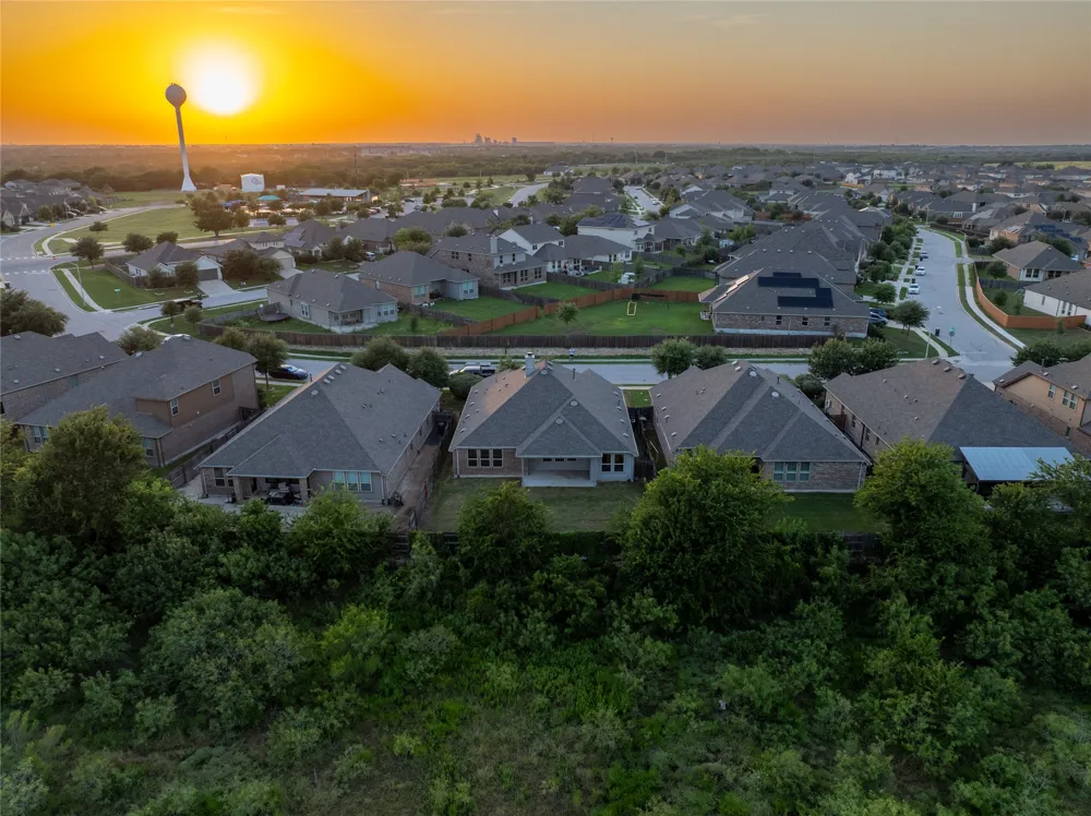 188 Nautical Loop Kyle, TX 78640