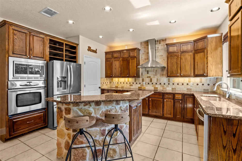 5545 Cliff Estates Road Temple, TX 76502