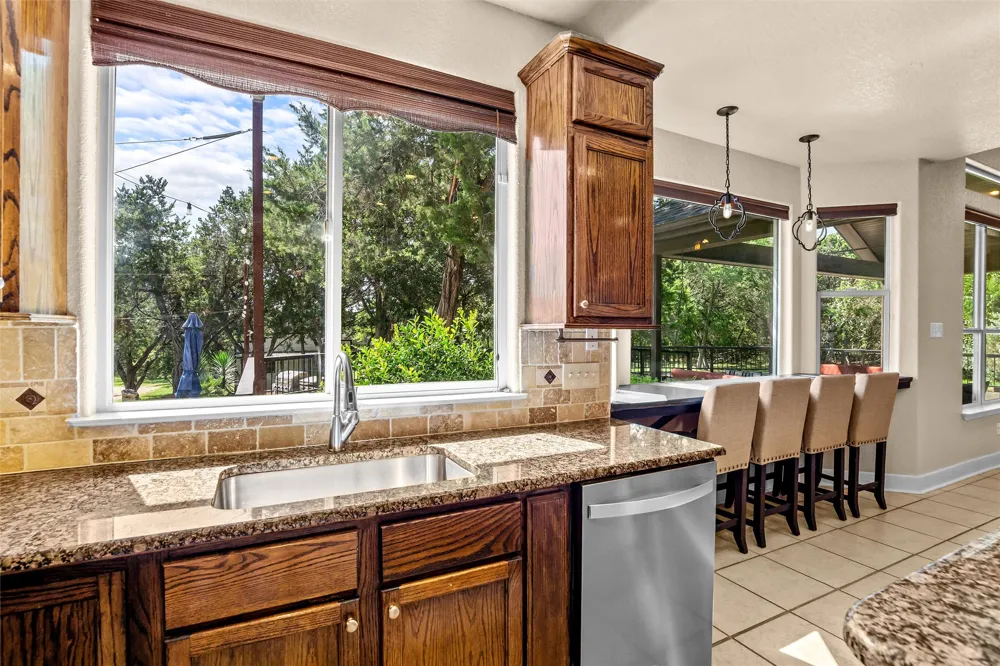 5545 Cliff Estates Road Temple, TX 76502
