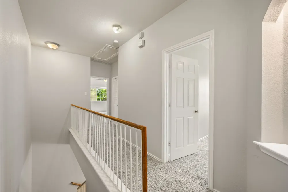 16100 S Great Oaks Drive #102 Round Rock, TX 78681