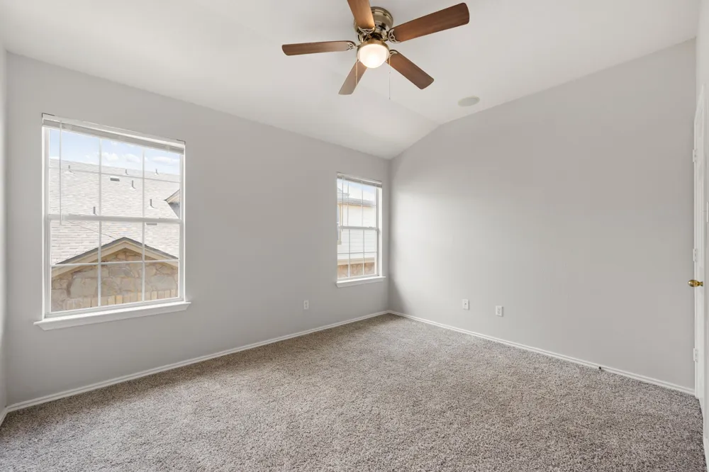 16100 S Great Oaks Drive #102 Round Rock, TX 78681